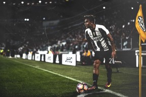 开云体育2026-欧冠半决赛焦点战，利物浦末节风暴，安菲尔德奇迹再现克罗地亚