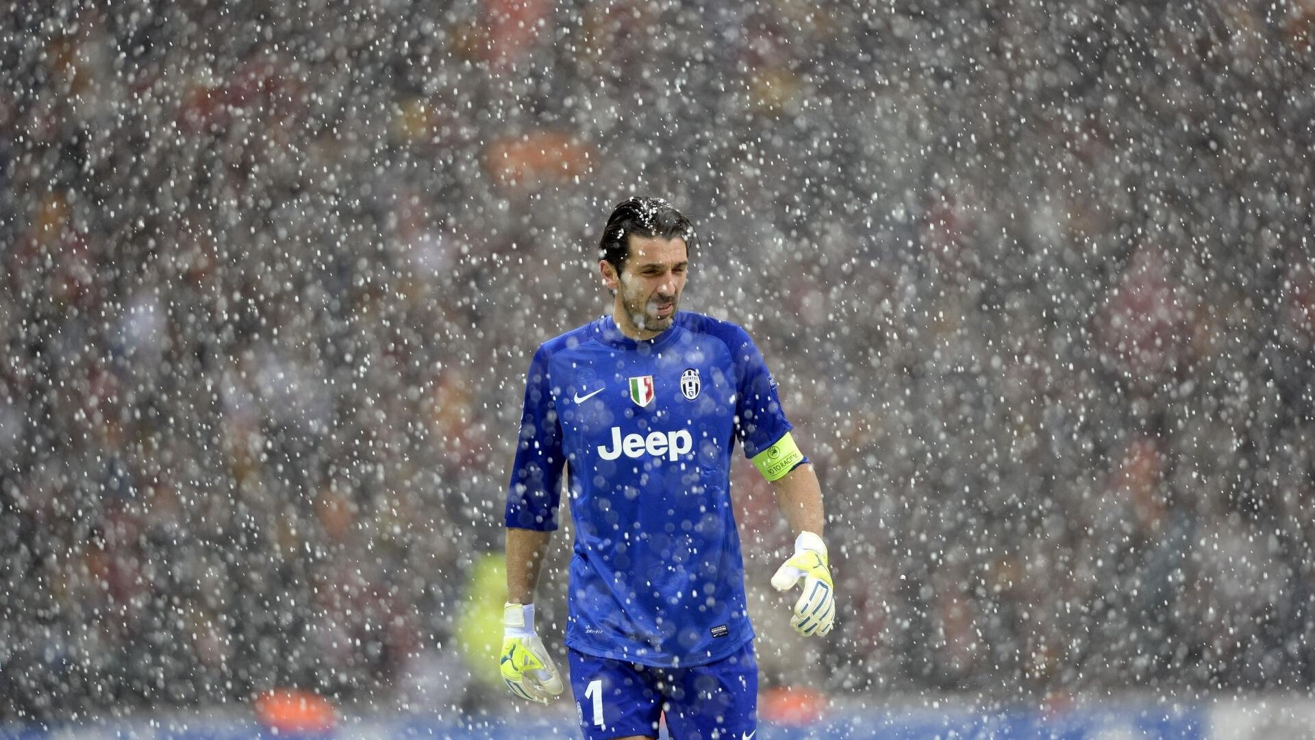 掘金强势晋级湖人,布伦森在欧冠决赛接管比赛,体育精神的全球共鸣