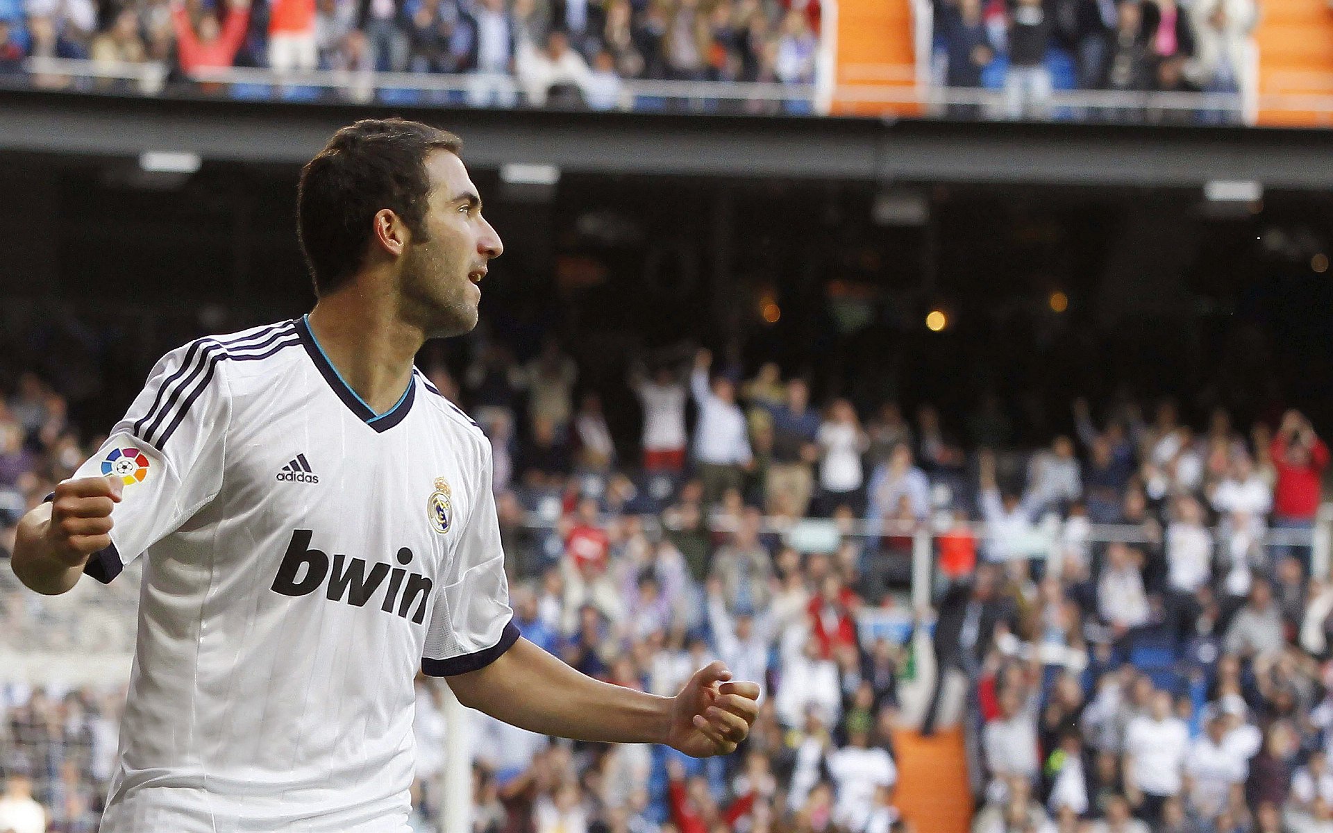 孙兴慜利刃刺穿铁壁，切尔西全面压制背后的战术革命