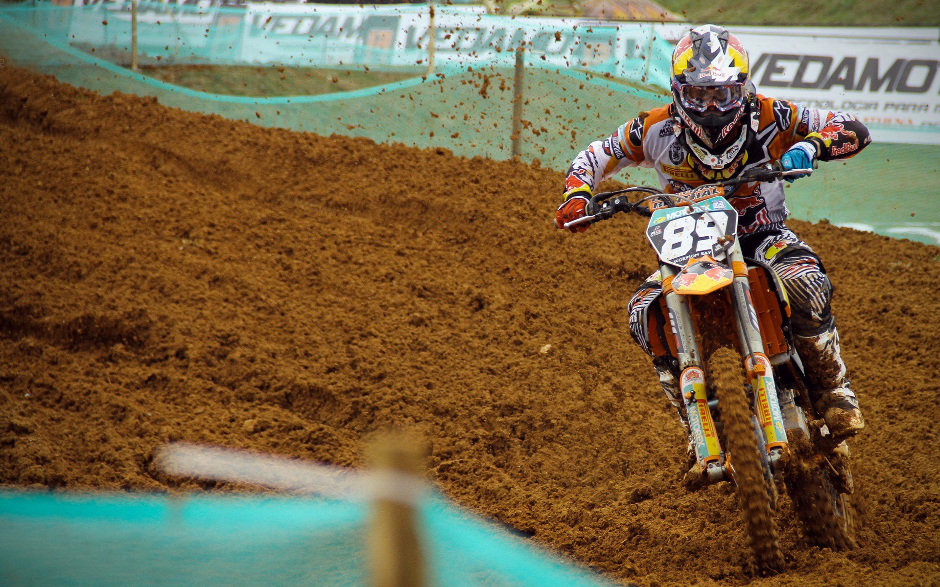 舞台中央的舞者,金玟哉,在雷恩的聚光灯下诠释强者本色